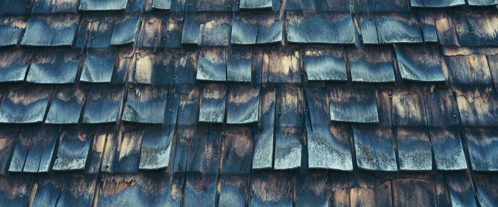 Signs of a Faulty Roof and How to Avoid Them