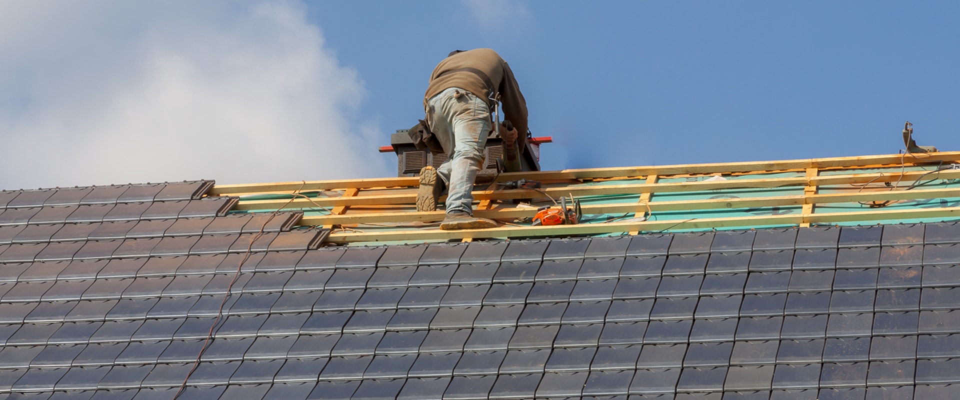 Roof Restoration vs. Roof Replacement: What's the Best Option?